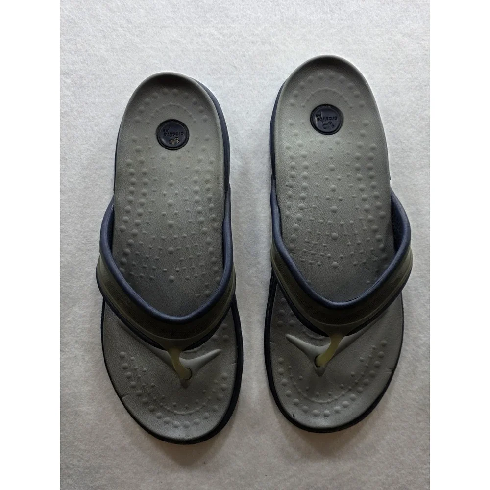 Crocs Croslite A9 Men's Blue & Gray Thong Flip-Flop Sandals. Size 12